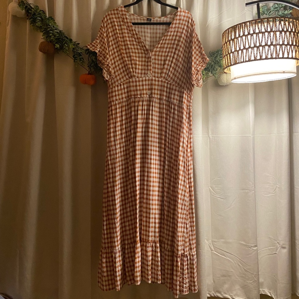 🧡Cute Gingham Dress🤍